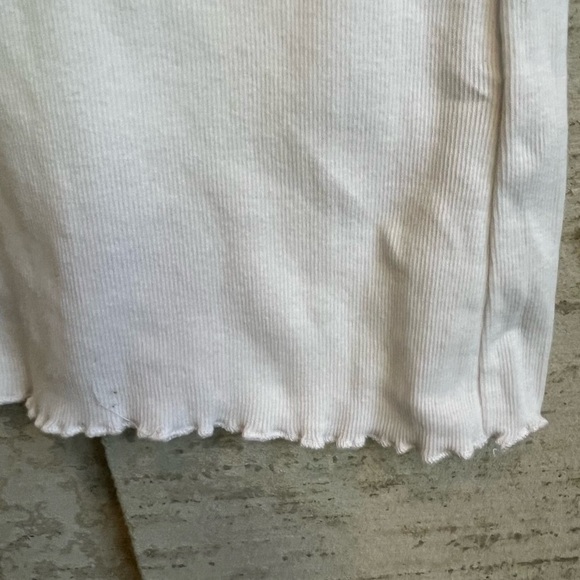 Intimately Free People White Short Sleeve Top Sz L Lettuce Hem Split Cuff - Picture 6 of 13